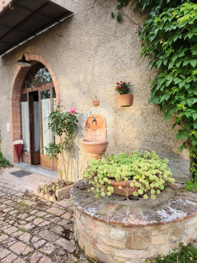 Il Giuggiolo - La Collina Della Quiete Bed and Breakfast Certaldo Eksteriør billede